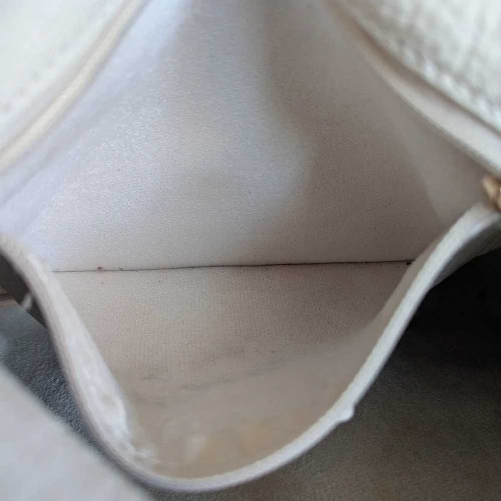Shiraleah White Pebbled Leather Shoulder Bag with Gold Hardware